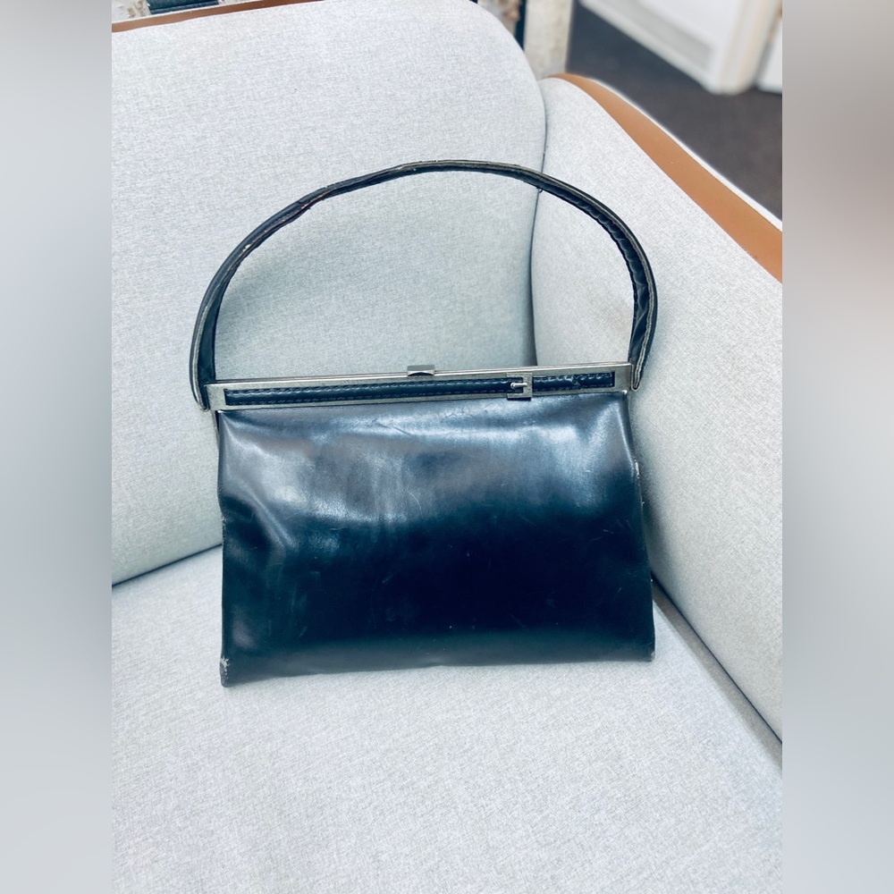 LOEWE GENUINE LEATHER ANTIQUE HANDBAG MADE IN SPAIN